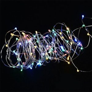 Guirlande-interieure-100-led-multicolore-5-05-m-LYNIA-BENIN.jpeg Guirlande lumineuse – fil cuivre – à piles – 5,05 m